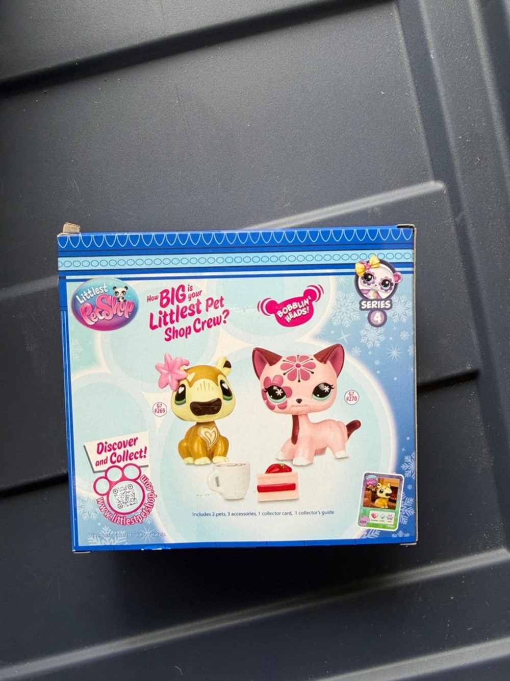 Littlest Pet Shop Pink Cat & Yellow Dog Holiday Duo - Picture 2 of 2